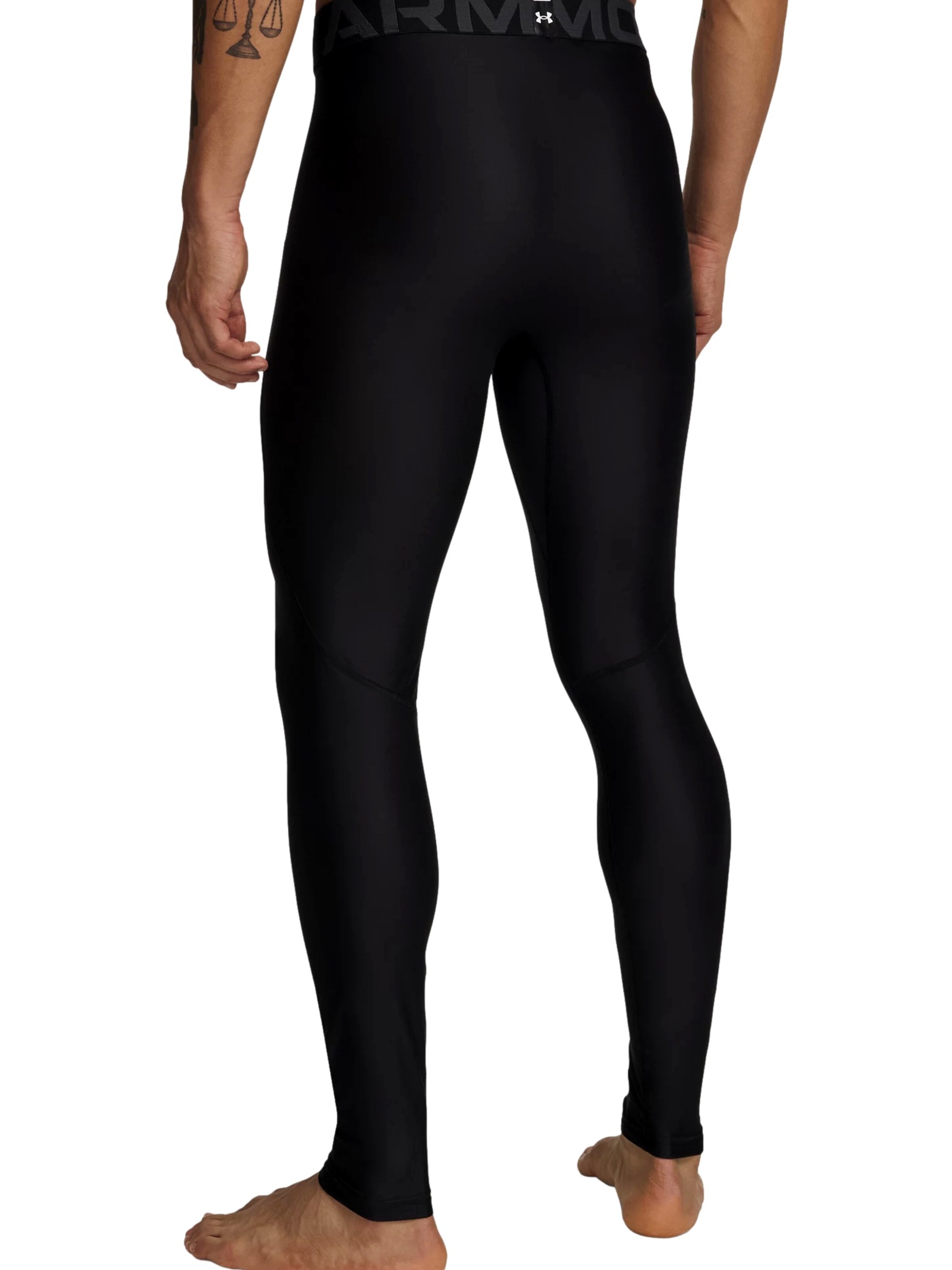 Skinny Pantalon de sport UNDER ARMOUR en noir