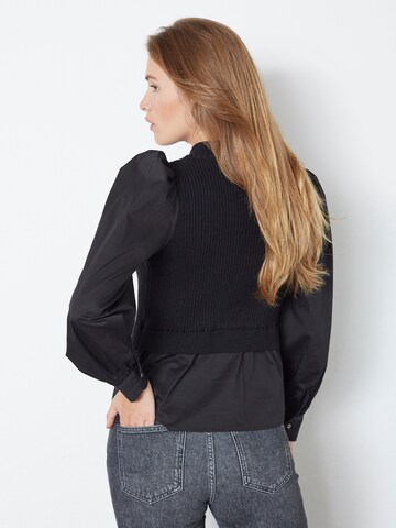 Pull-over 'Elisabeth' co'couture en noir