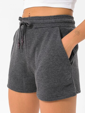 Dandalo Regular Broek in Grijs