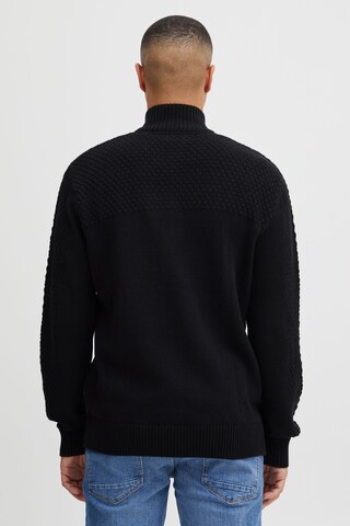 !Solid Pullover in Schwarz