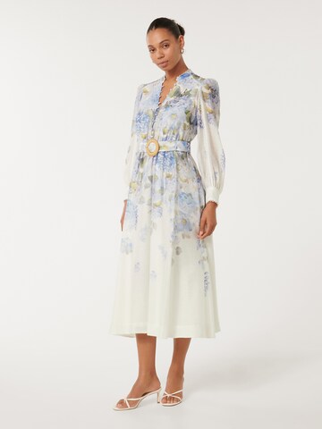 Robe-chemise 'Peyton' Forever New en bleu