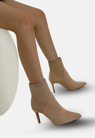 Bottines Elara en beige : devant