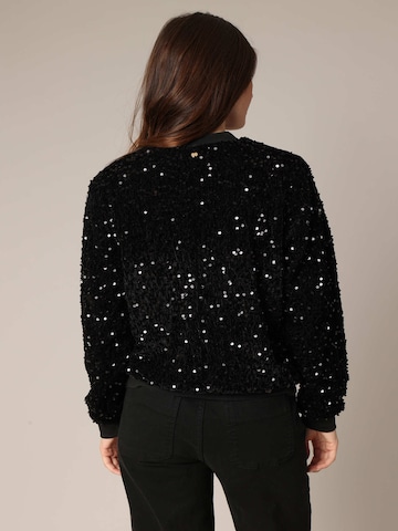 Veste mi-saison 'Candice' Deeluxe en noir