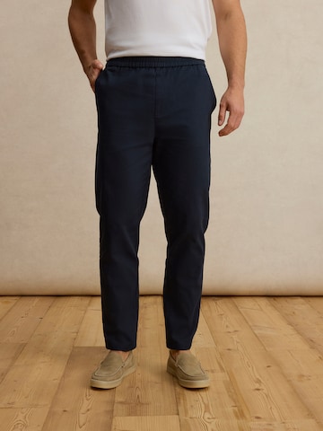 DAN FOX APPAREL Regular Панталон 'Furkan' в синьо: отпред