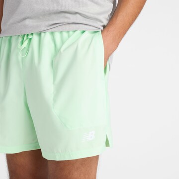 new balance - Loosefit Calças 'Sport Short 5"' em verde