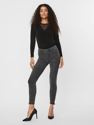 VERO MODA Skinny Jeans 'TILDE' in Grau