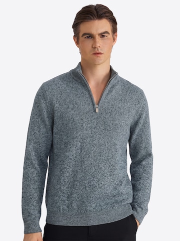 Vantory Sweater in Blue