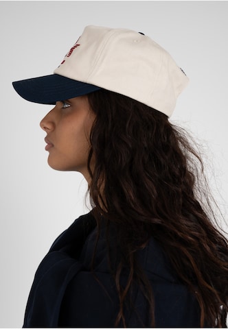 Casquette 'Sporting Goods' Prohibited en beige