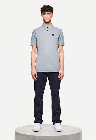 Weekend Offender Shirt in Grey