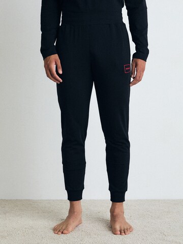 HUGO - regular Pantalón de pijama 'Laze' en negro: frente