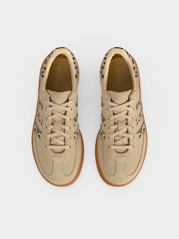 ADIDAS ORIGINALS Сникърси 'HANDBALL SPEZIAL C' в бежово