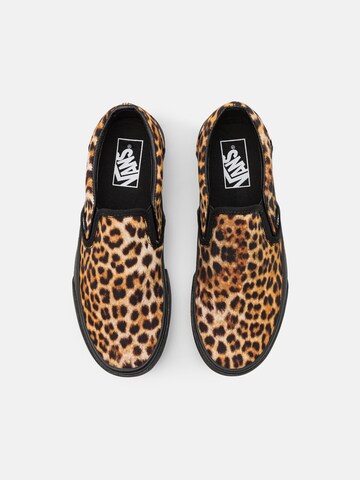 VANS Слипоны 'Classic' в Черный: сверху