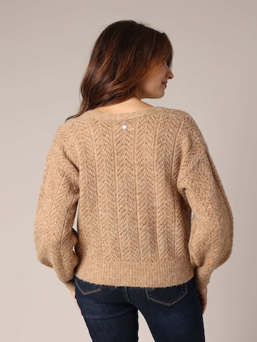 Deeluxe Gebreid vest 'Dorfi' in Beige