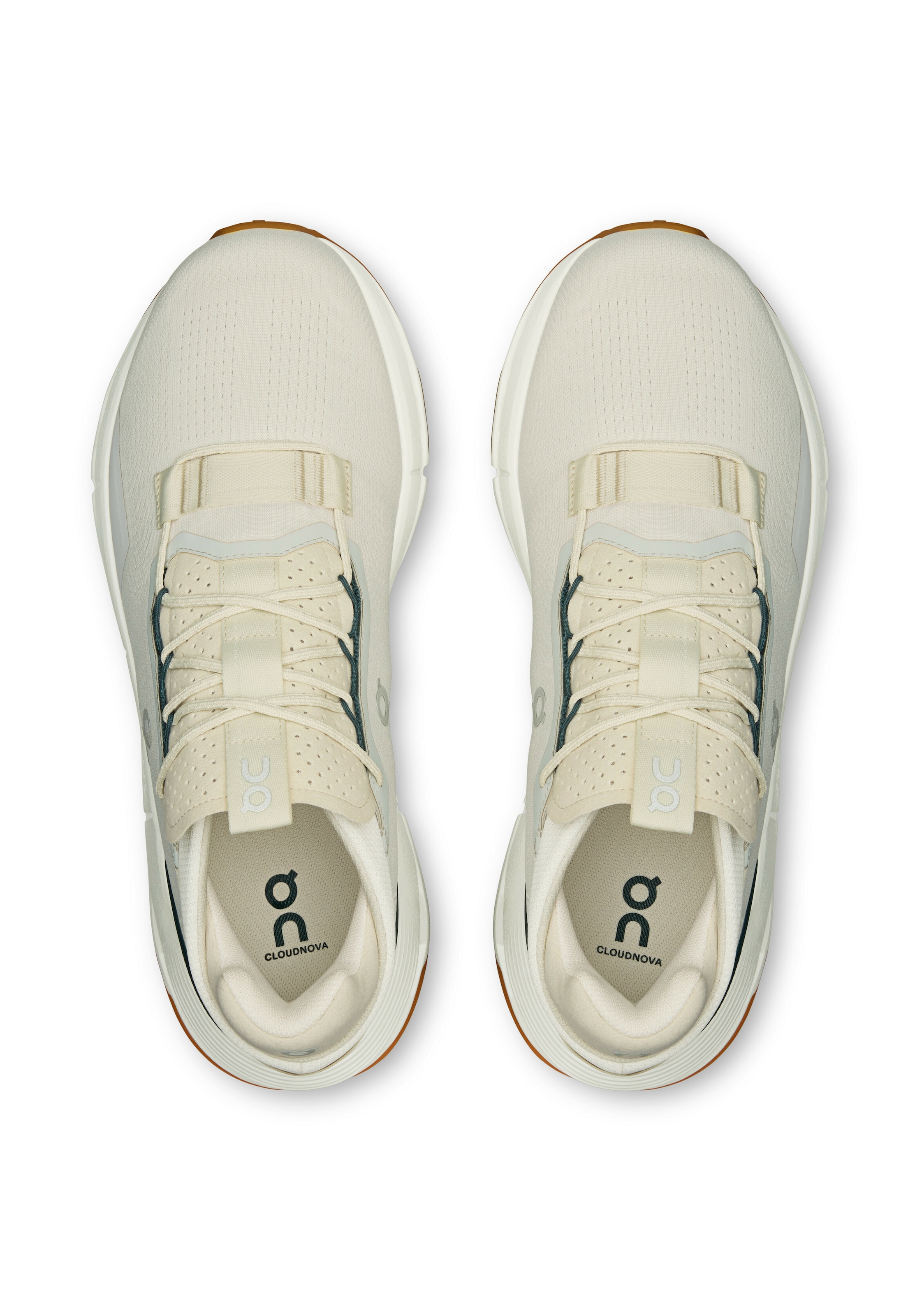 On Platform trainers 'Cloudnova 2' in Beige
