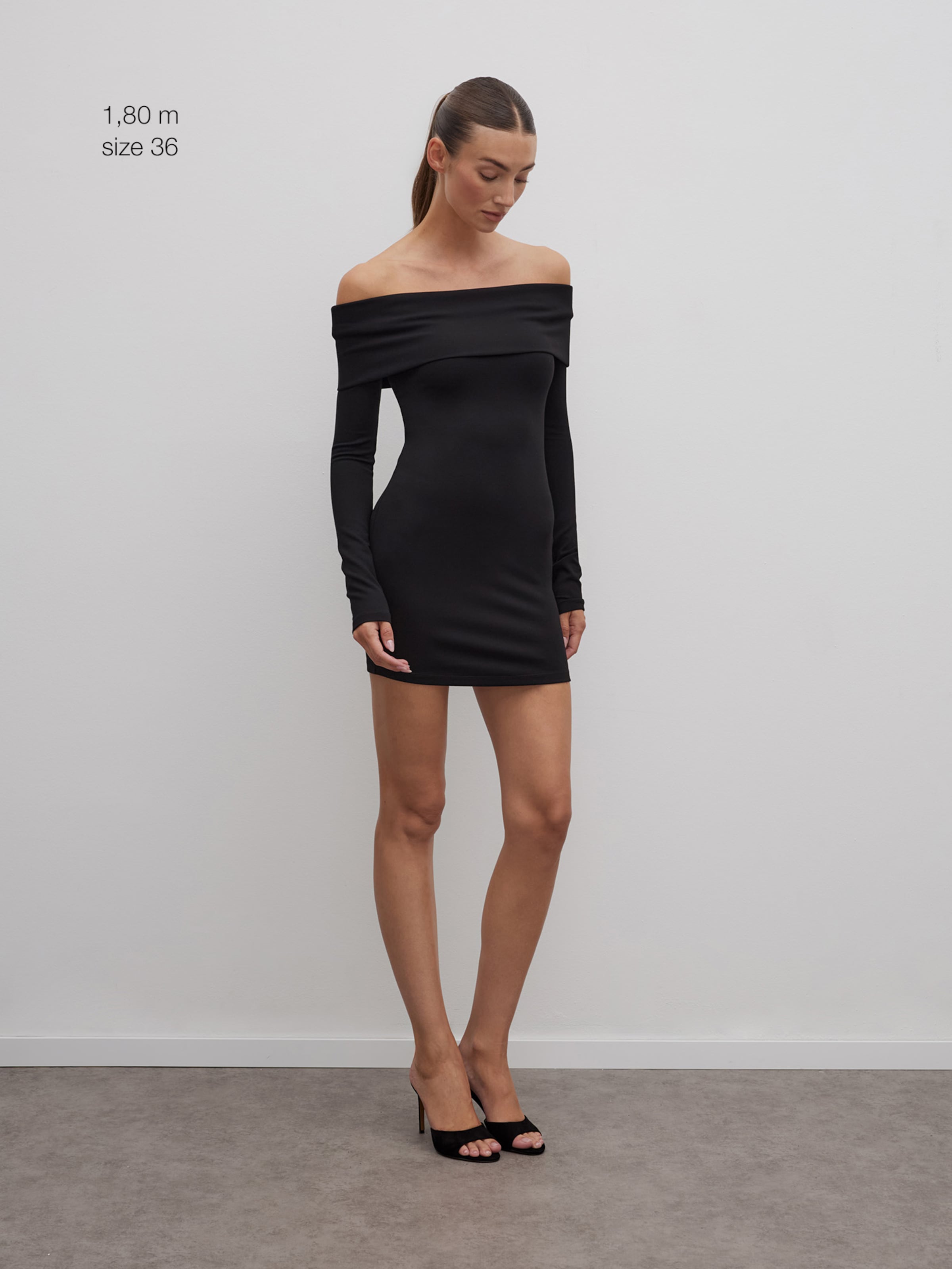Vestidos cortos Cuello de hombros caidos Comprar online ABOUT YOU