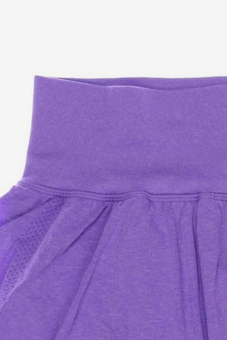GYMSHARK Shorts in S in Purple