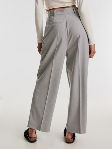 EDITED - Loosefit Pantalón 'Kaj' en gris