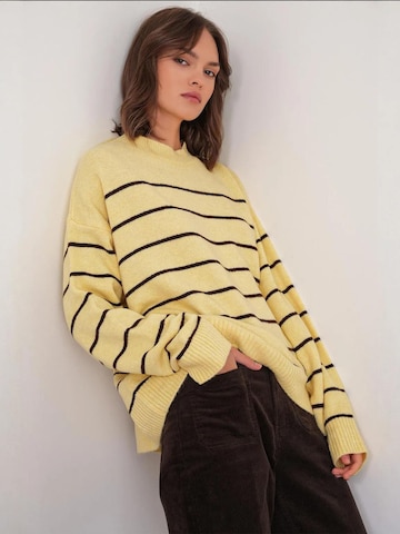 Pull-over oversize MixRay en jaune