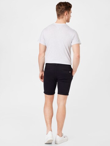 Tommy Jeans Regular Shorts 'Scanton' in Schwarz