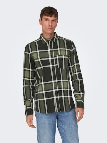 Only & Sons - Regular Fit Camisa 'KENNETH' em verde: frente