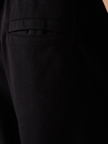 Tommy Life Regular Pants in Black