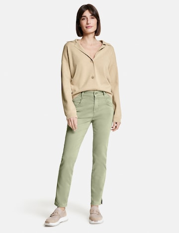 GERRY WEBER Regular Jeans in Green