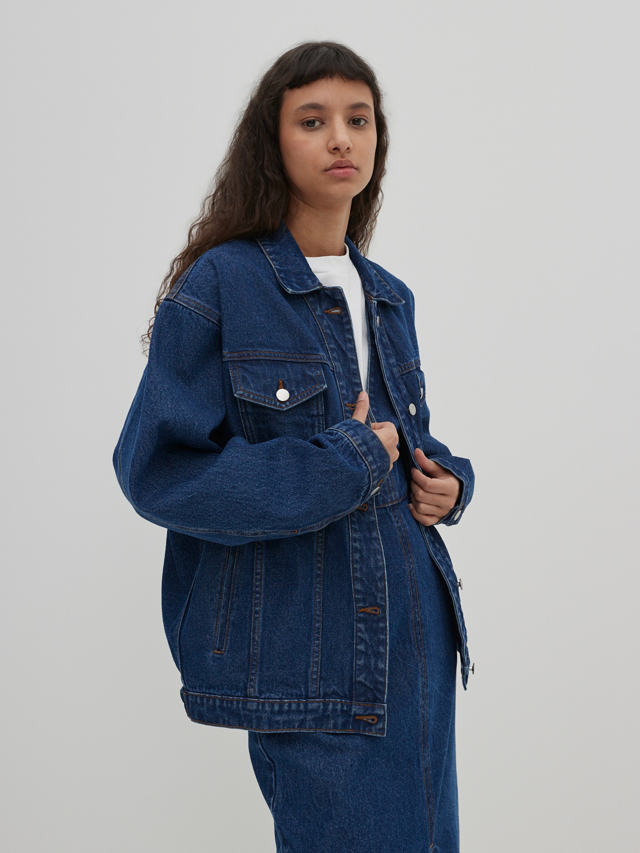 EDITED Producten Tussenjas 'Hatti' Blauw denim