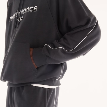 new balance - Sudadera 'Trackside' en negro