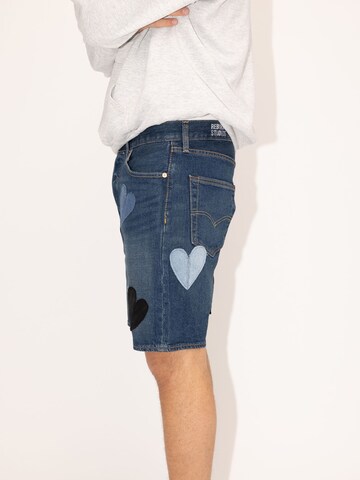 Levi's® Upcycling Regular Jeansshort 'Kelvyn Colt Design' in Blau