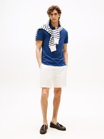 TOMMY HILFIGER T-shirt i blå