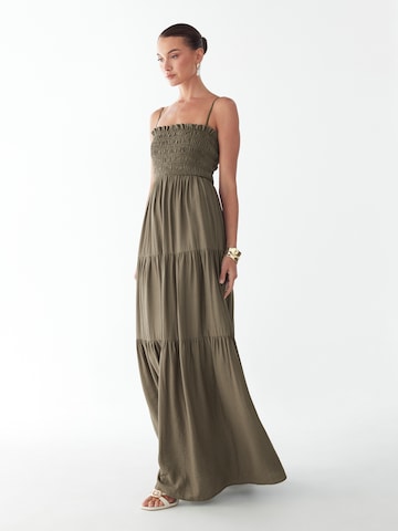 St MRLO Платье 'LENNIE' в Зеленый