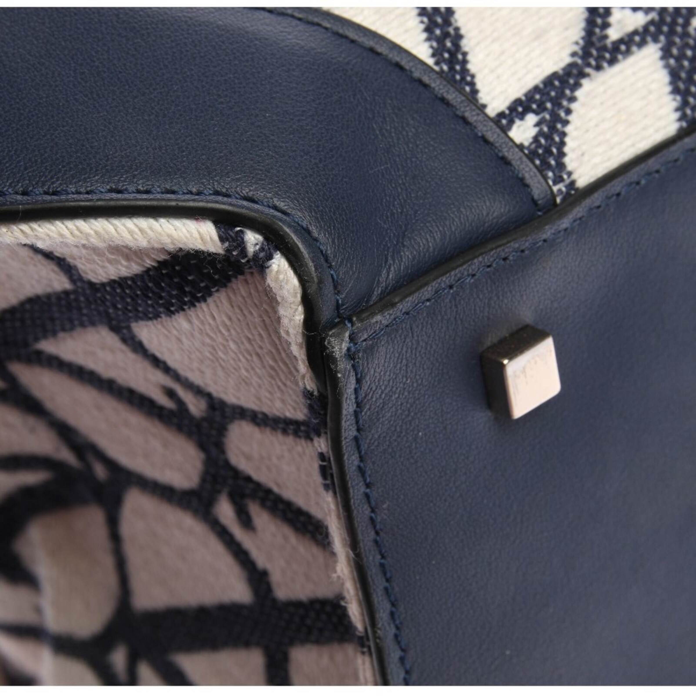 VALENTINO Handtasche One Size in Weiß