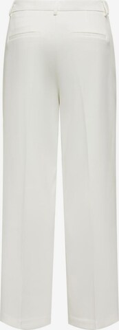 ONLY Loose fit Trousers with creases 'ELLY' in White