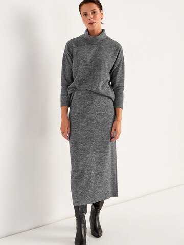 Cellbes of Sweden Rok in Grijs