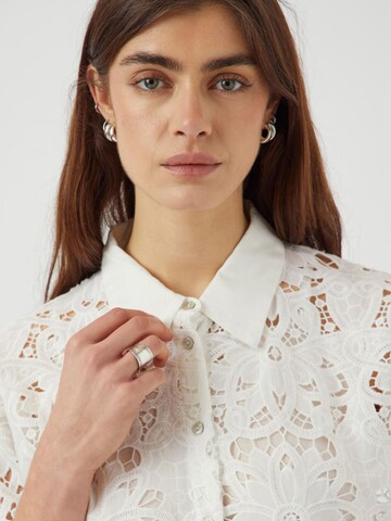 YAS Bluse 'YASMilvo' i hvid