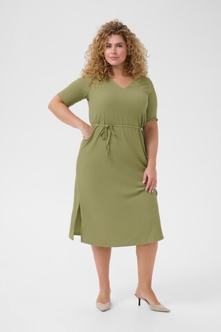 KAFFE CURVE Kleid 'Ivena' in Grün: Vorderseite