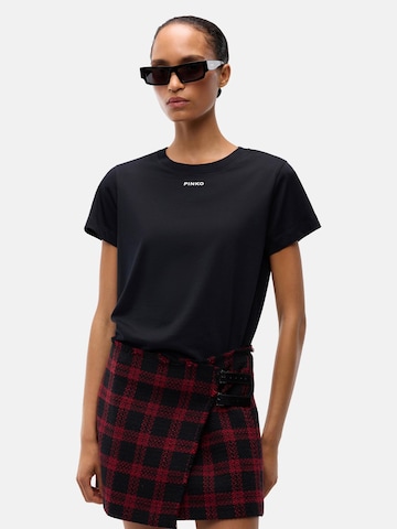 PINKO Tričko 'PINKO BASICO T-SHIRT JERSEY LOGO PINKO GOMMATO T-SHIRT' – černá