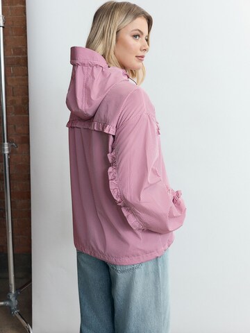 Next Přechodná bunda – pink