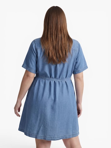 Vero Moda Curve Košeľové šaty 'VMCBree' - Modrá