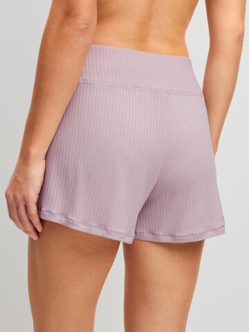 Pantaloncini da pigiama 'Feminine Lounge' di CALIDA in lilla