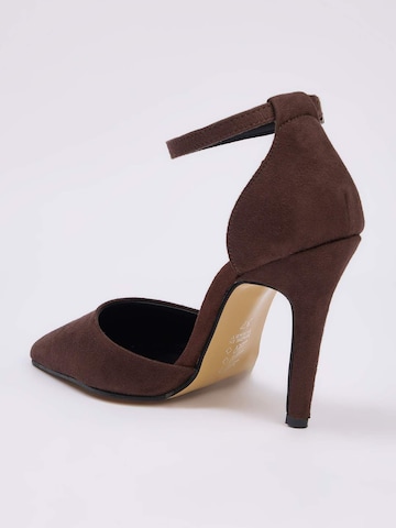 Trendyol - Zapatos con plataforma en marrón
