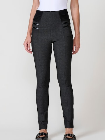 KOROSHI - Skinny Leggings em preto: frente