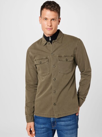 Coupe regular Chemise AllSaints en vert : devant