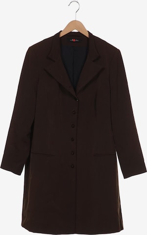 Sallie Sahne Jacket & Coat in XL in Brown: front