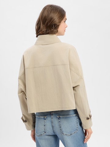 DRYKORN Jacke Helsby in Beige