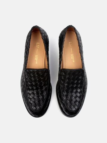 L37 HANDMADE SHOES - Sapato Slip-on 'PURE CLASSIC' em preto