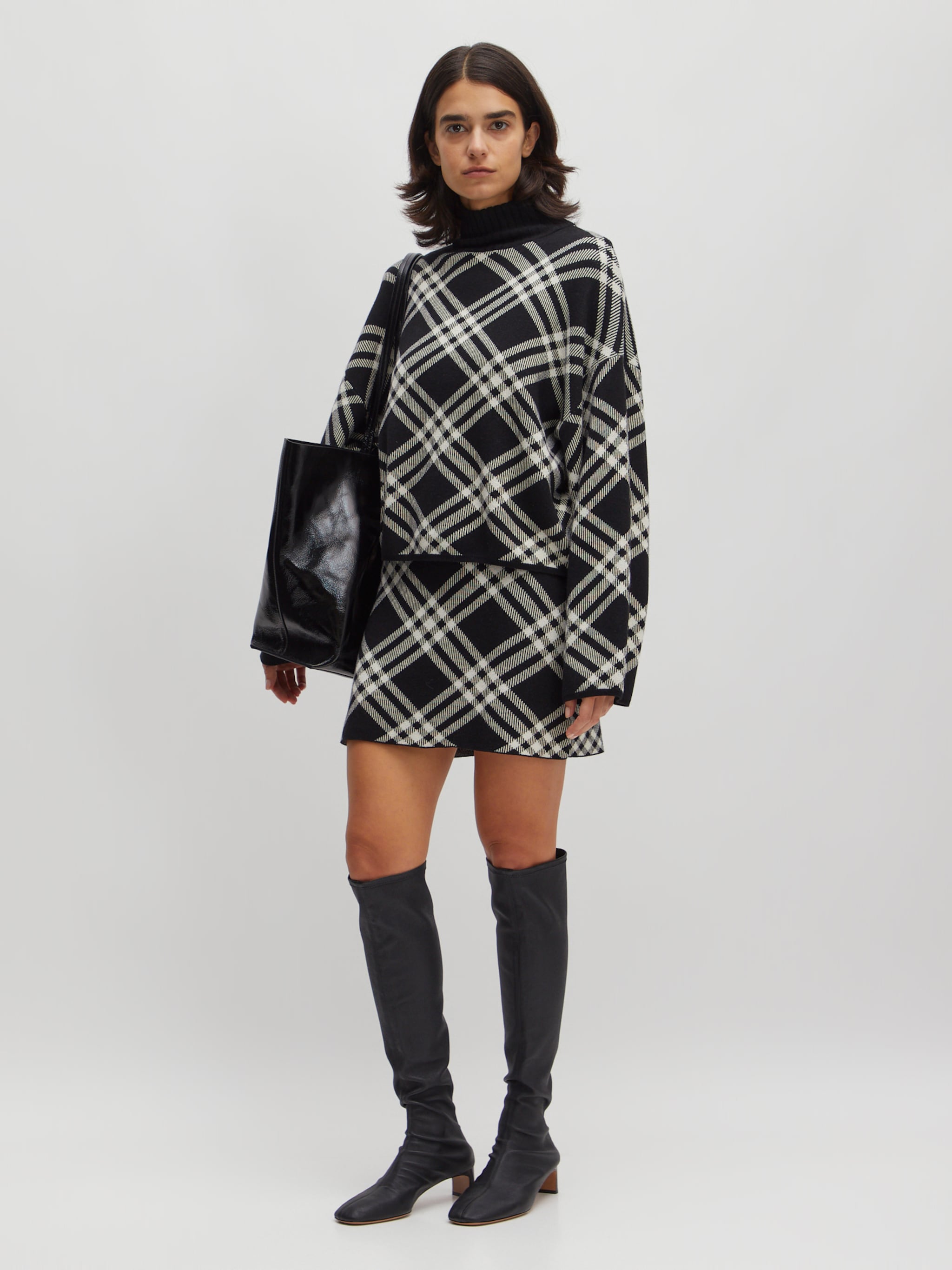 EDITED Trui 'Kori' Zwart