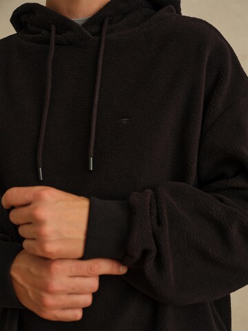 Felpa 'Kerem' di DAN FOX APPAREL in nero