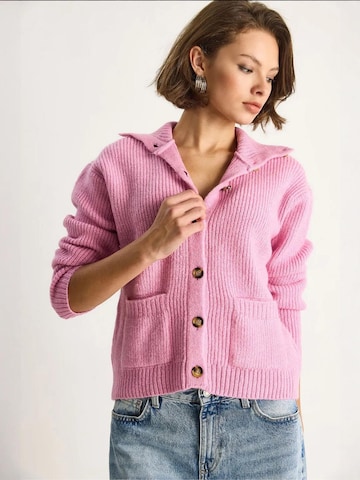 Bianco Lucci Knit Cardigan in Pink