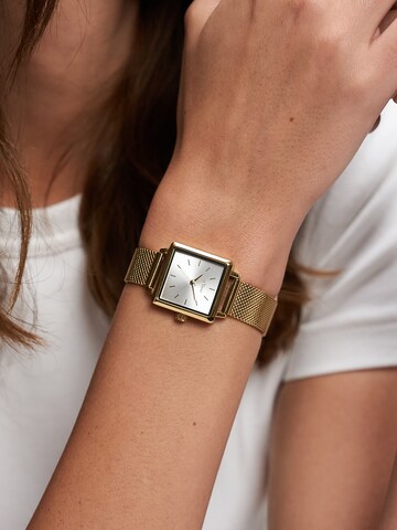 s.Oliver Analog Watch in Gold: front